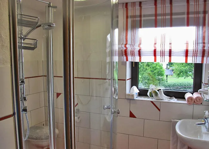 Martina アパート メーデバッハ